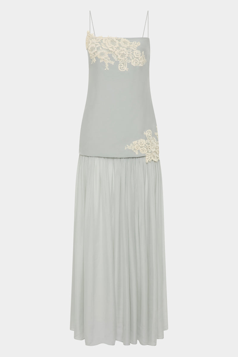 Noria Tiered Gown