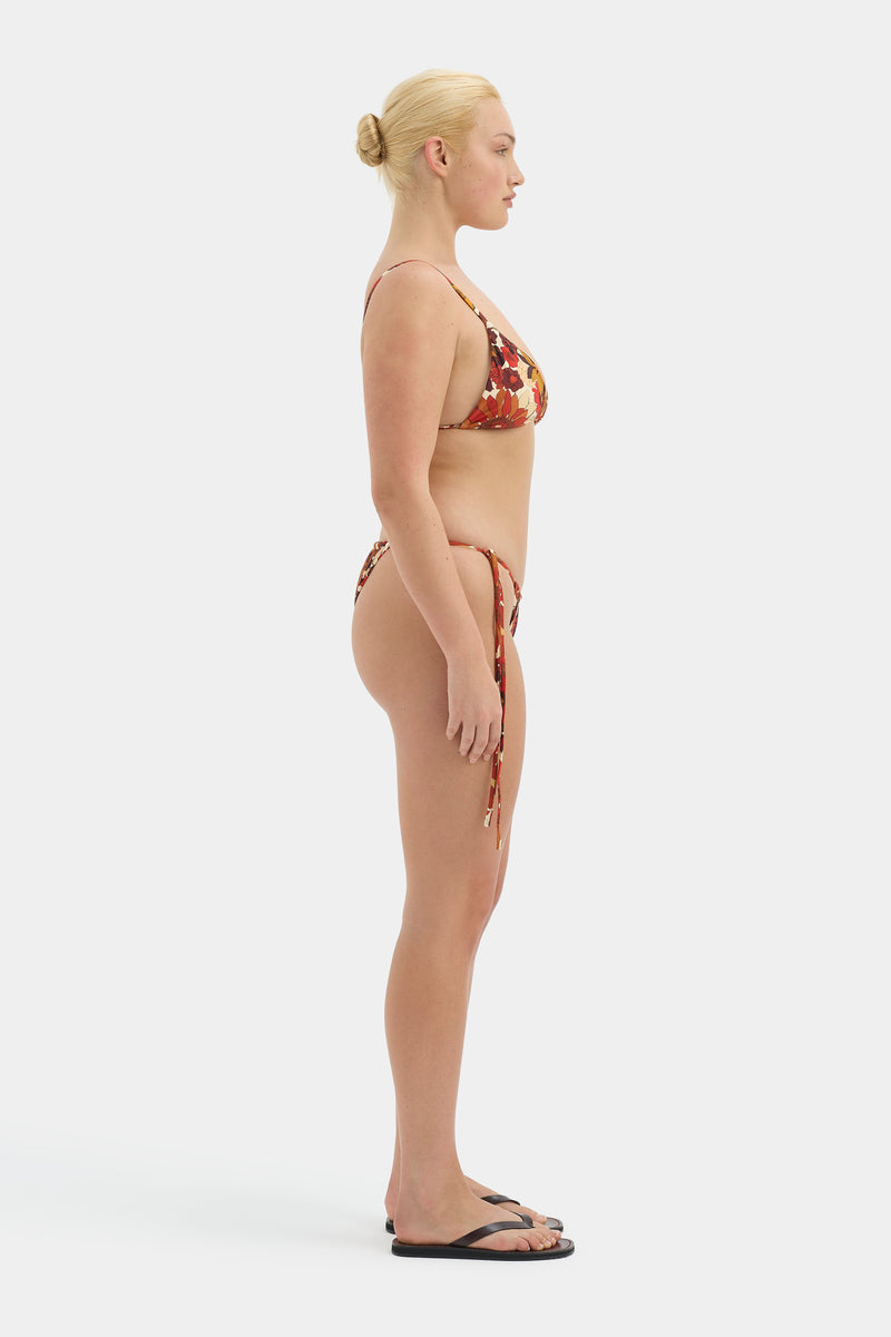 Castella String Triangle Top