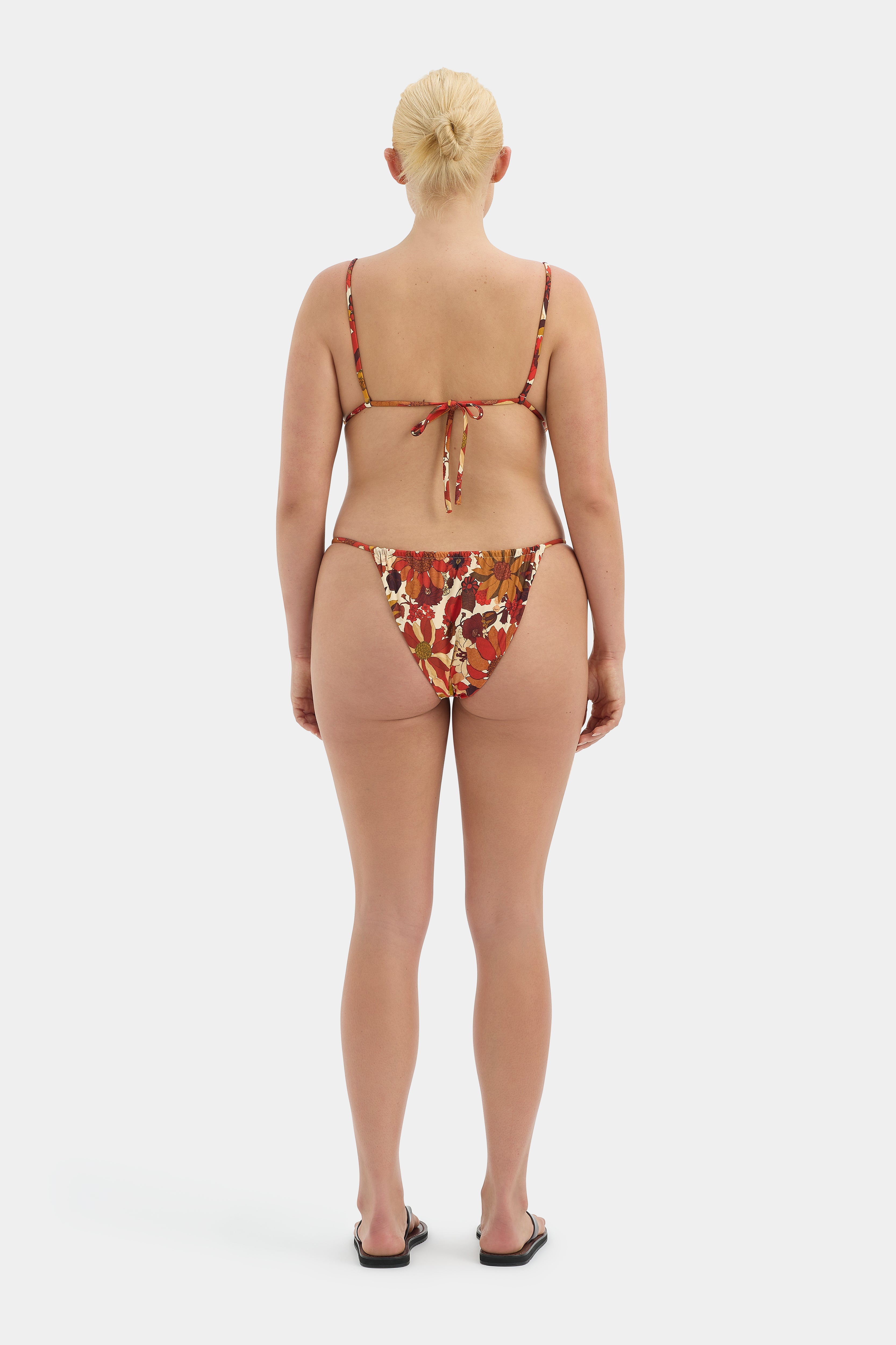 Castella String Triangle Top