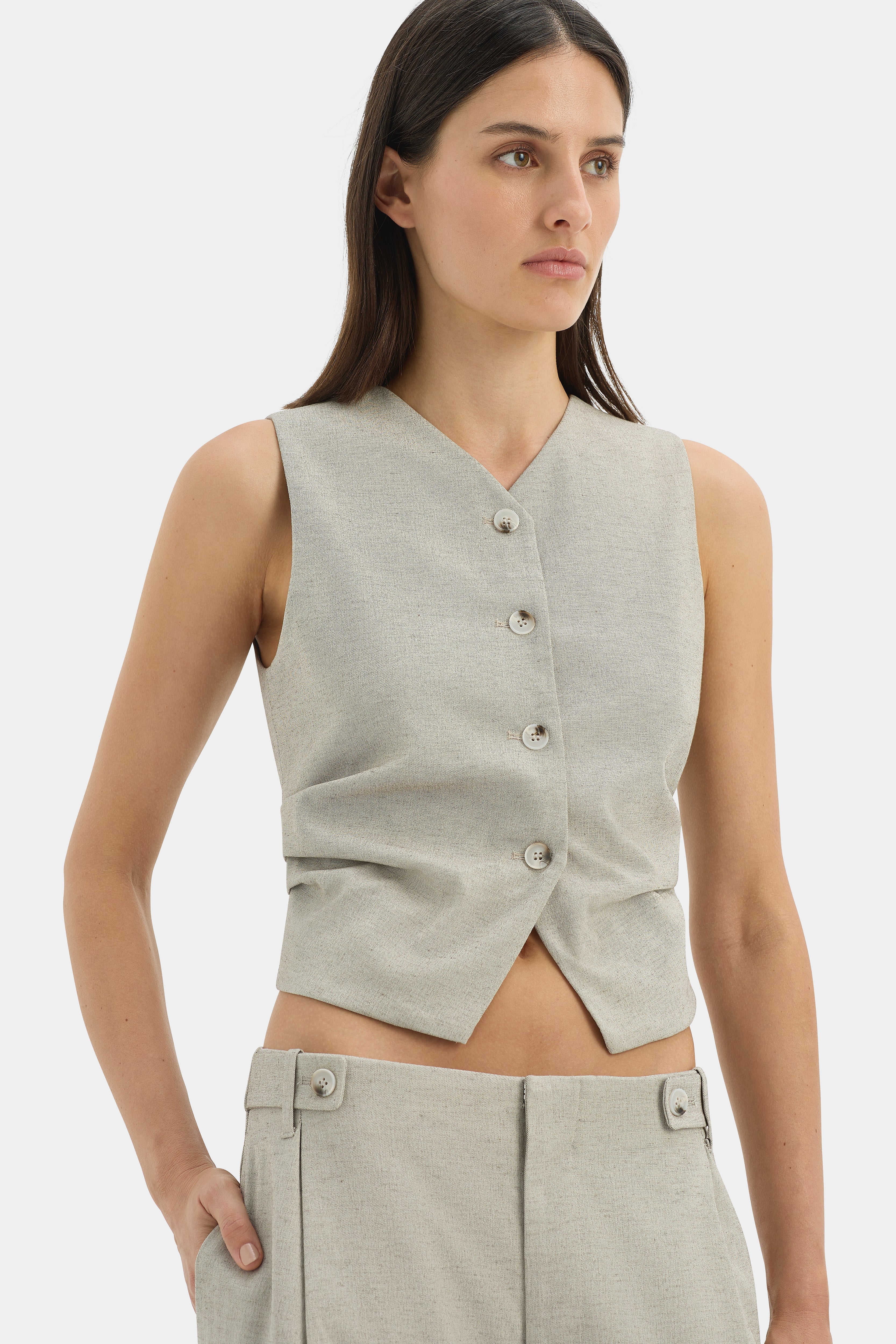 Leone Vest