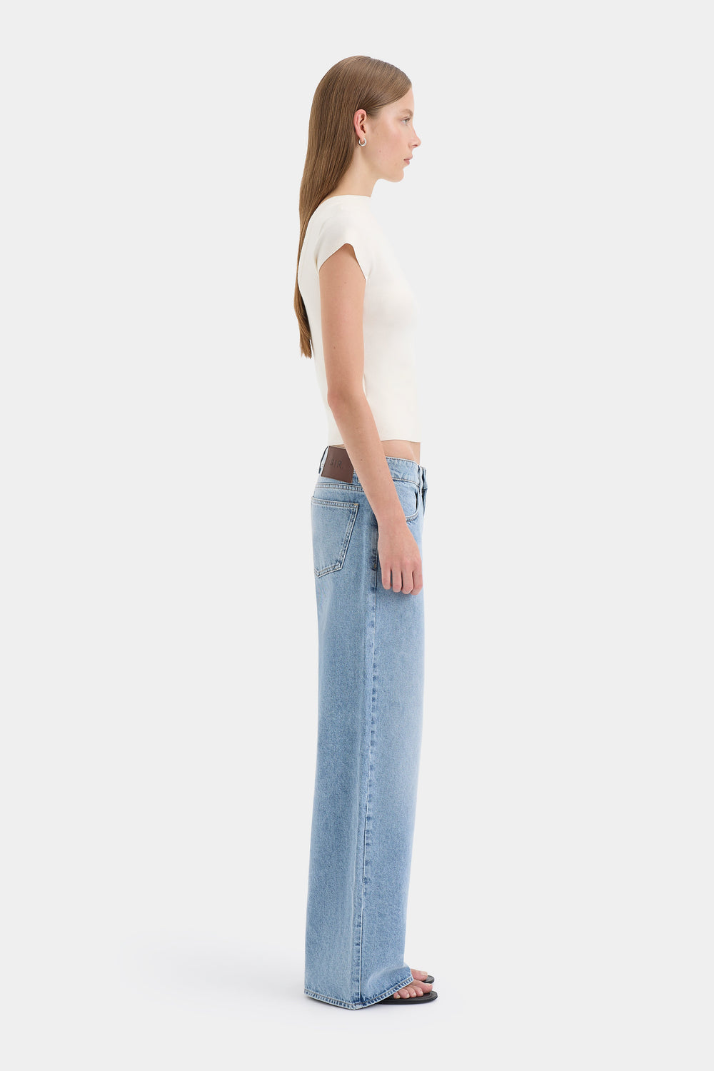 Lucia Straight Jean