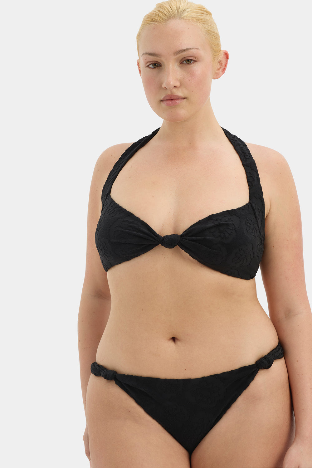 Vittoria Knot Balconette