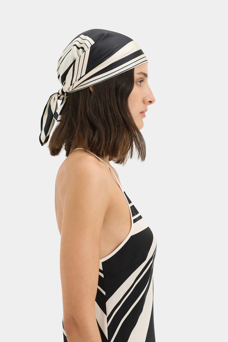 Classico Head Scarf