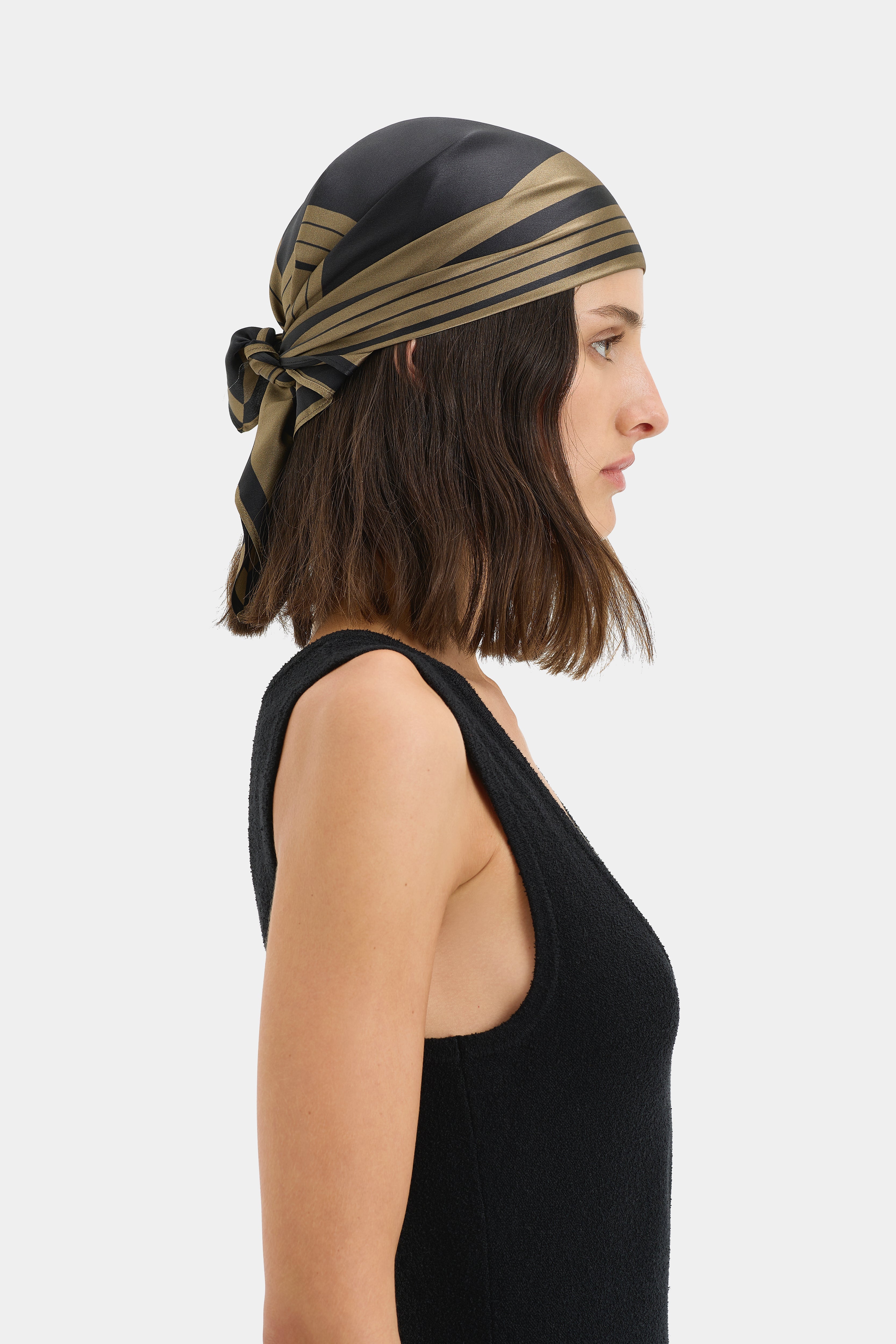 Classico Head Scarf