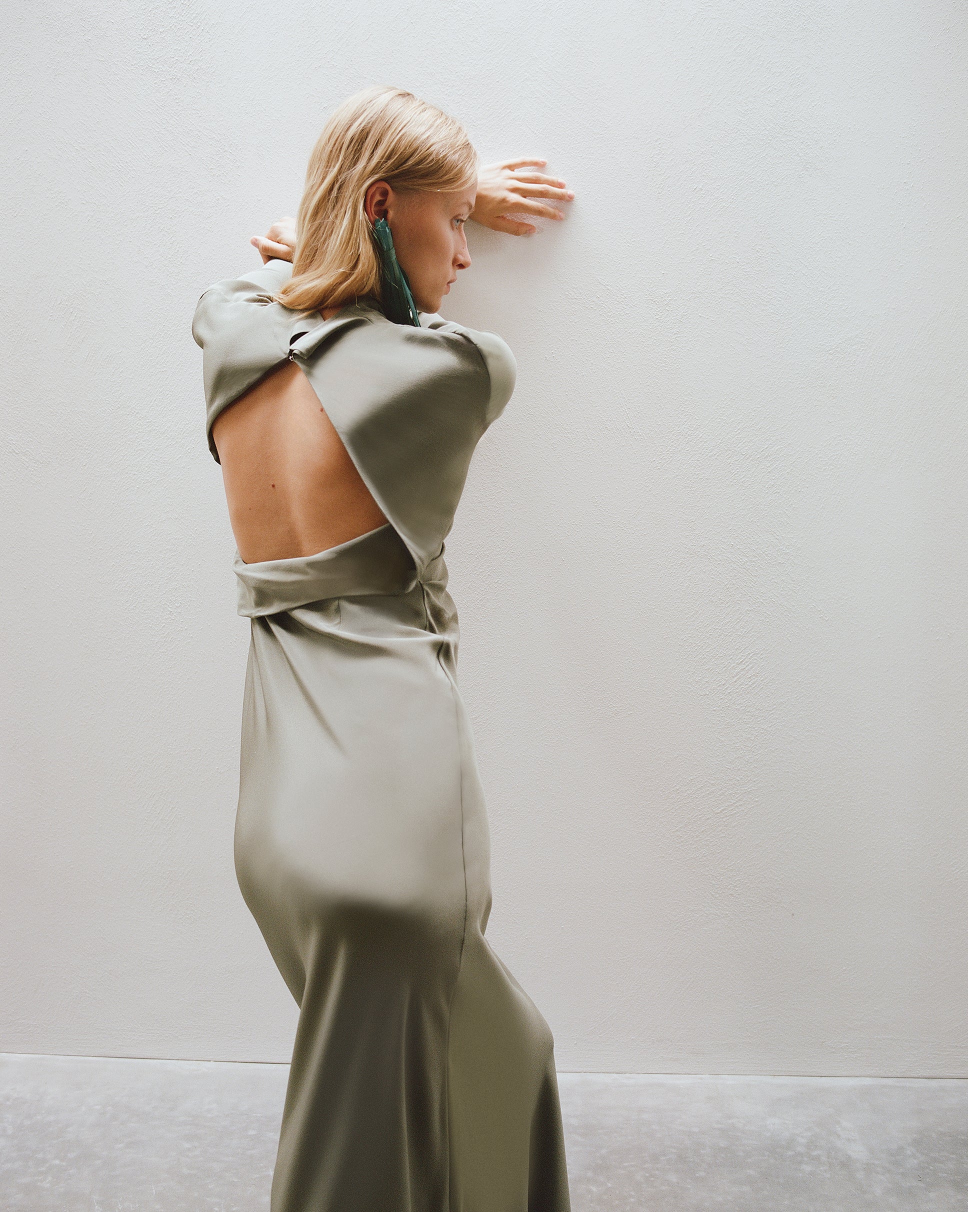 Rousseau Open Back Gown