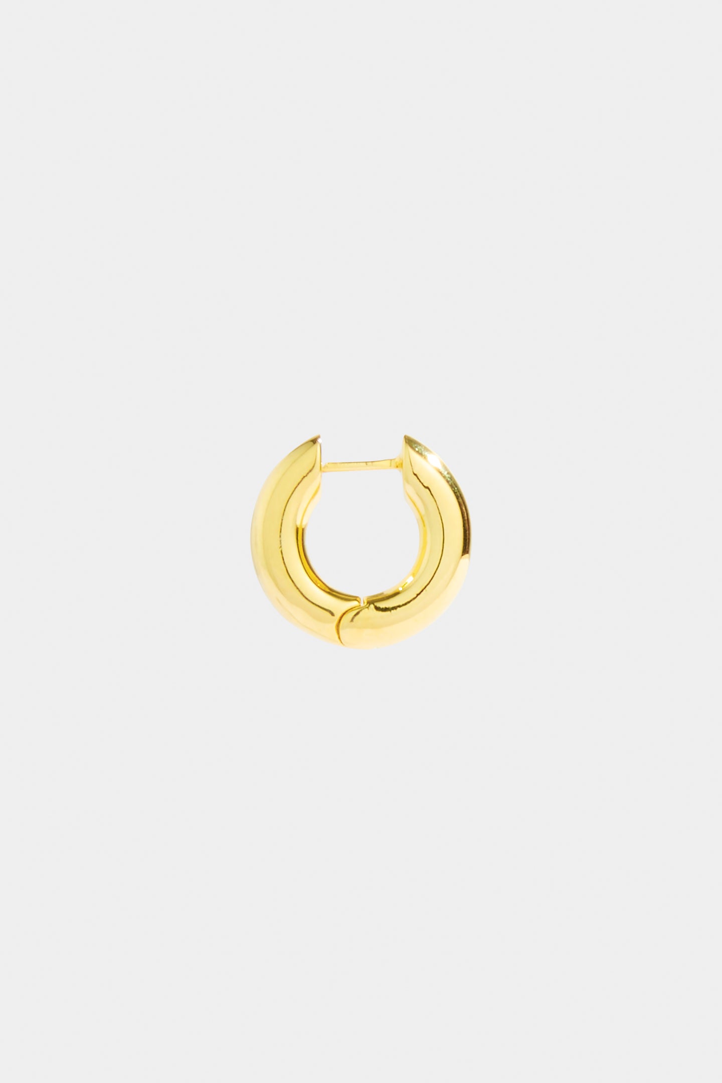 SIR the label Signature Huggie Earring GOLD