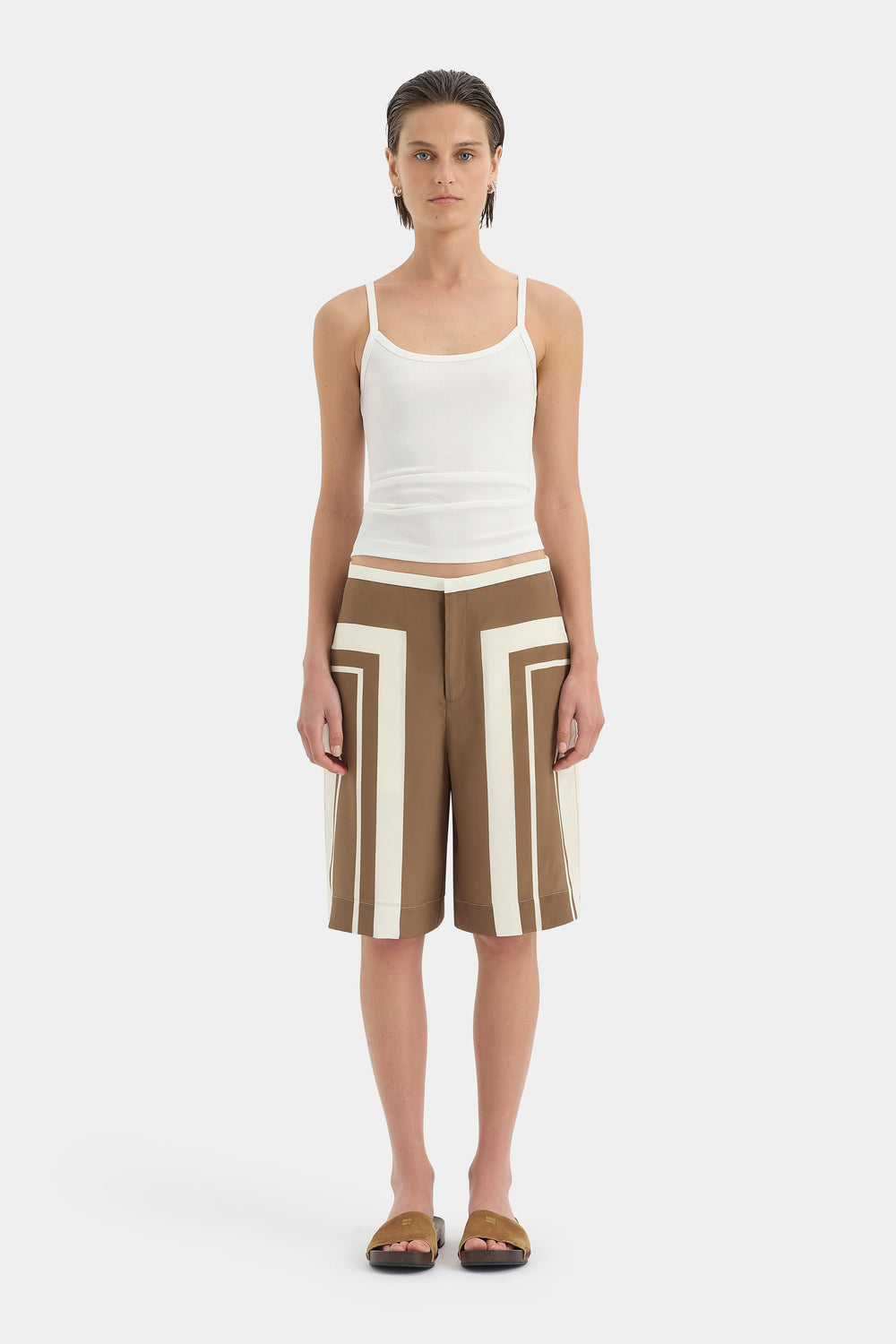 Almara Short