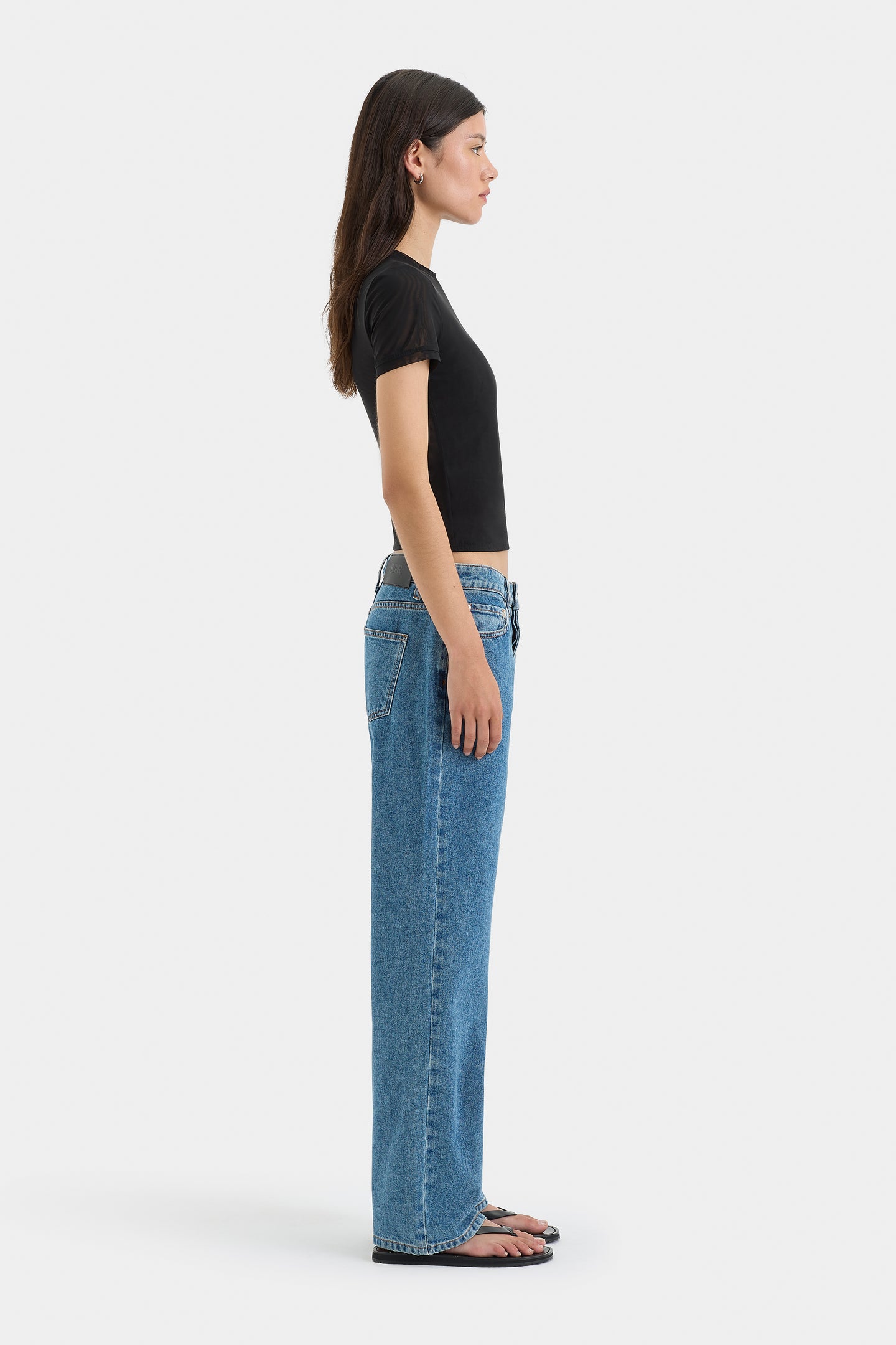 SIR the label Classic Straight Leg Jean LIGHT INDIGO