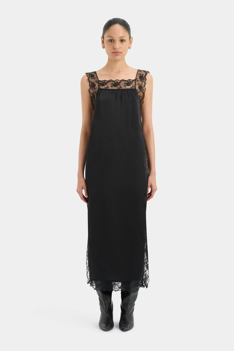 SIR the label Aries Square Neck Lace Slip BLACK