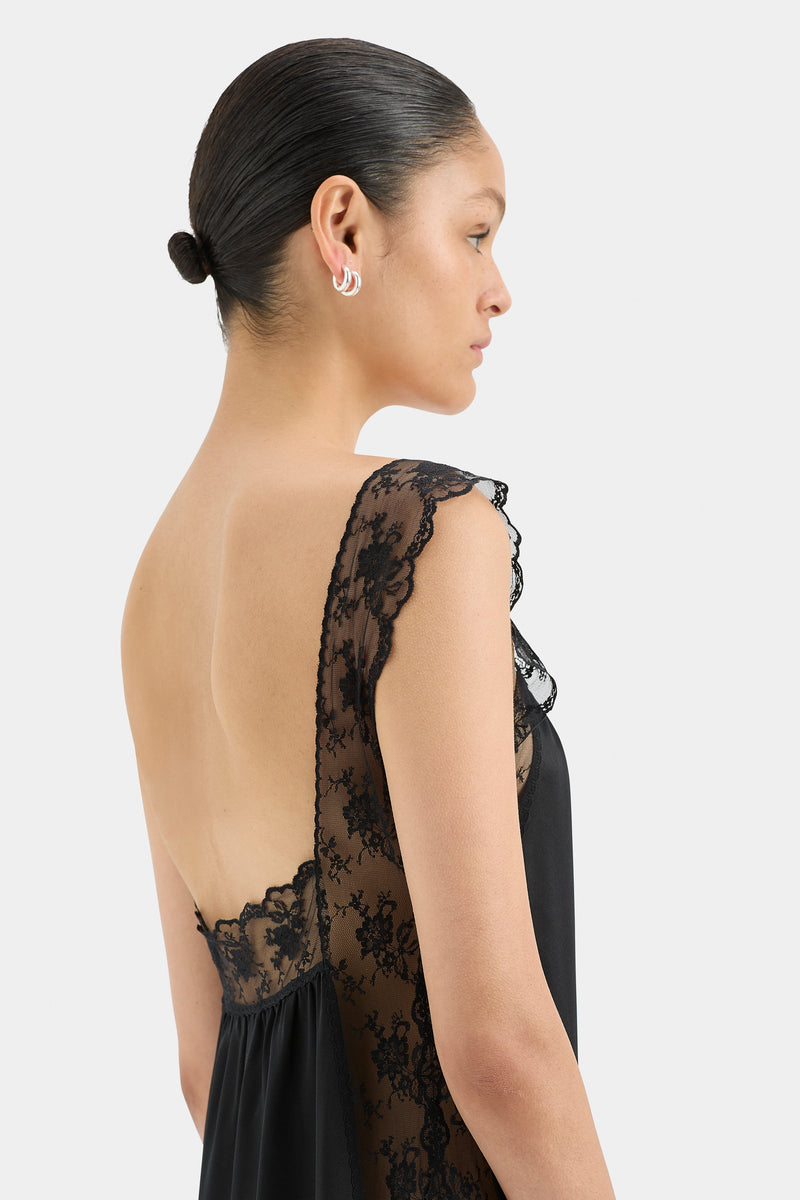 SIR the label Aries Square Neck Lace Slip BLACK