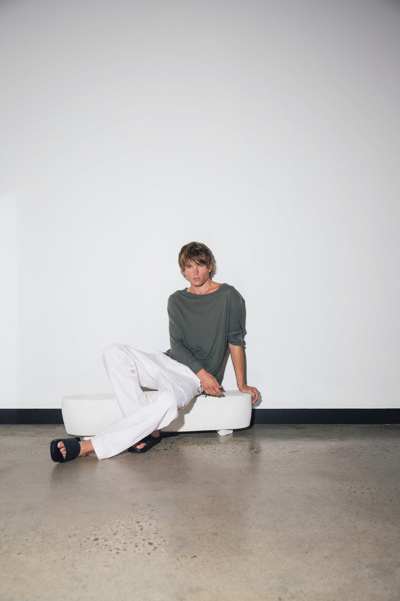 SIR the label JOAN ROUND NECK SKIVVY KHAKI