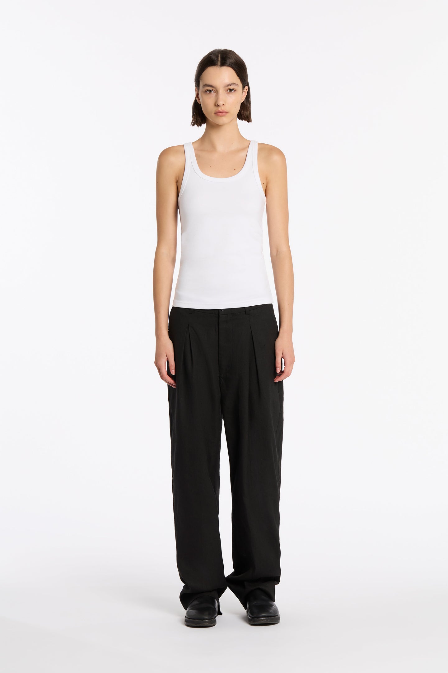 SIR the label Linen Cotton Pleat Pant BLACK